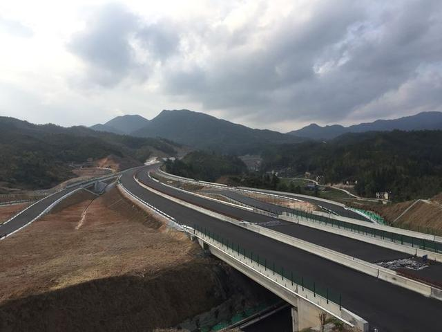 电气设备修理 第346页